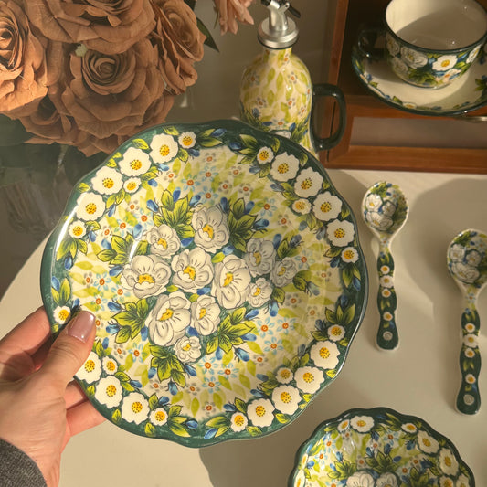 Floral ware